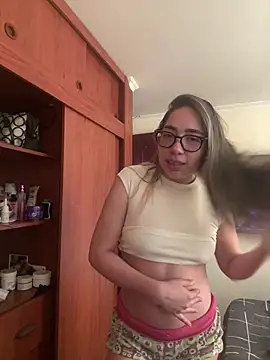 Snapshot of Kataysanti chatting on March 2026 08:48:01 PM Kataysanti online show from March 2026 08:48:01 PM