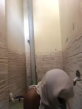 Snapshot of saura545 chatting on April 2026 10:49:02 AM saura545 online show from April 2026 10:49:02 AM