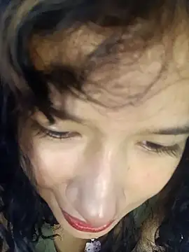 Snapshot of Yi_Uzi chatting on April 2026 05:58:01 PM Yi Uzi online show from April 2026 05:58:01 PM
