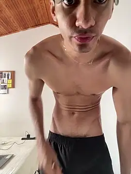 VirtualMauricio online show from April 2026 03:03:02 PM