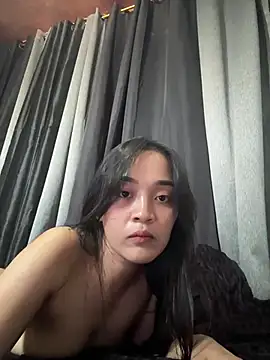 Snapshot of xlamina_ chatting on July 2026 01:45:01 AM xlamina online show from July 2026 01:45:01 AM