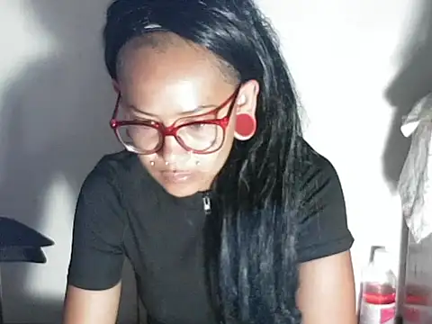xblackstarX1 online show from May 2026 12:50:02 AM