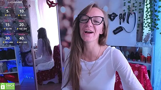jesica mooonn online show from June 2026 04:24:01 AM