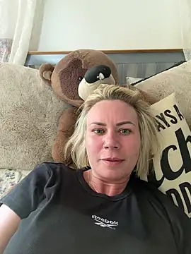 Milliethestylist online show from April 2026 12:43:01 PM