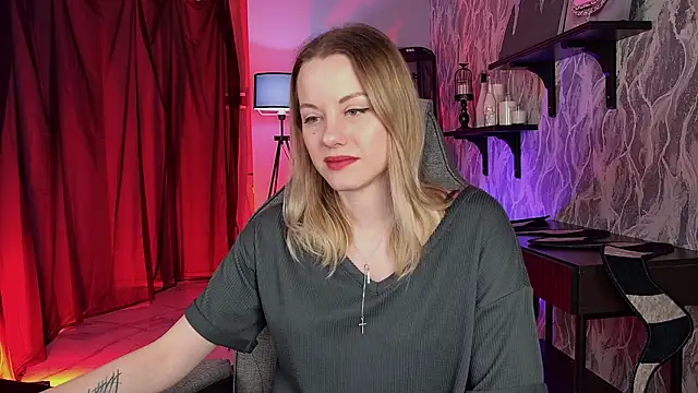 VireliaMoonfall online show from April 2026 12:29:02 PM