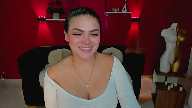 Sofia Velvetx online show from June 2026 01:02:02 PM