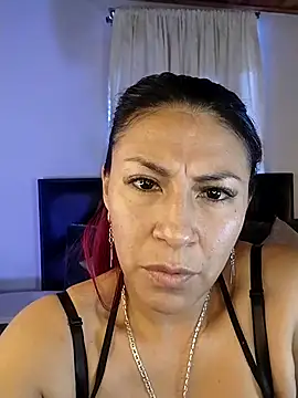 tatianabelli online show from April 2026 05:48:01 PM