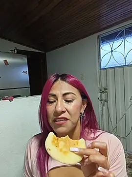 tatianabelli online show from July 2026 11:08:02 PM