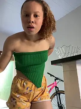 jhully hot online show from April 2026 01:15:01 PM