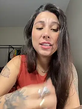 Carolzinhalux69 online show from June 2026 04:45:01 PM