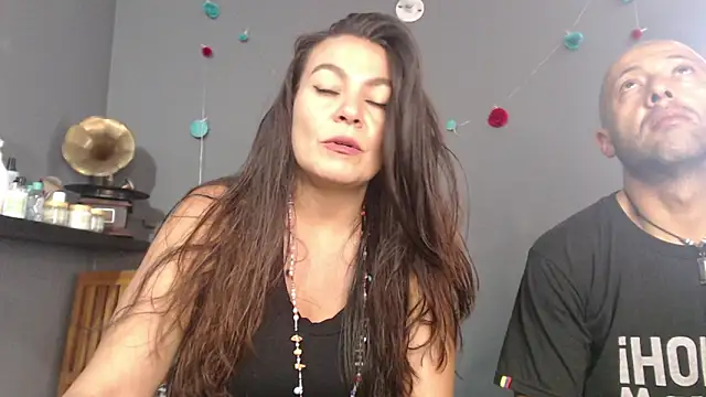  bonnie and clyde online show from May 2026 08:06:01 PM