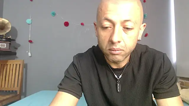  bonnie and clyde online show from May 2026 10:30:01 PM