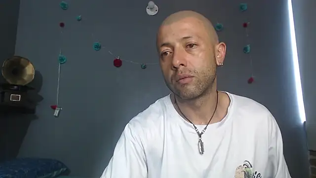  bonnie and clyde online show from June 2026 10:10:01 PM