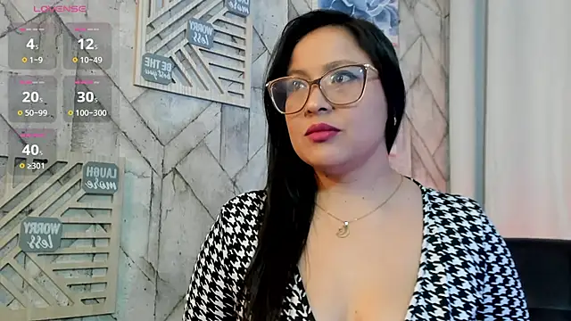 hannabackerr online show from July 2026 11:52:02 AM