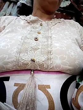  KapiiTana  online show from May 2026 06:59:01 PM
