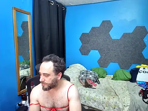 Snapshot of MachoPutito chatting on March 2026 04:49:01 AM MachoPutito online show from March 2026 04:49:01 AM