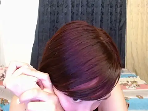 Snapshot of iris_stream chatting on March 2026 05:08:01 AM iris stream online show from March 2026 05:08:01 AM