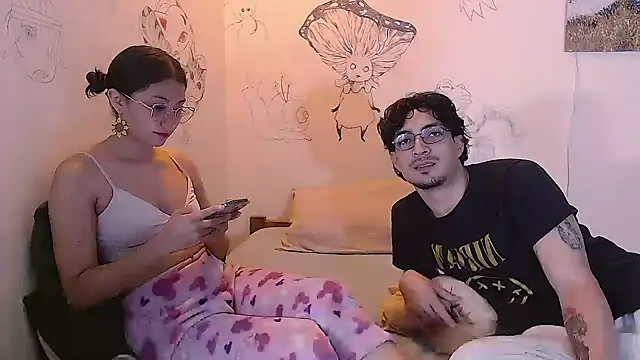 lilla9 online show from June 2026 07:44:02 PM