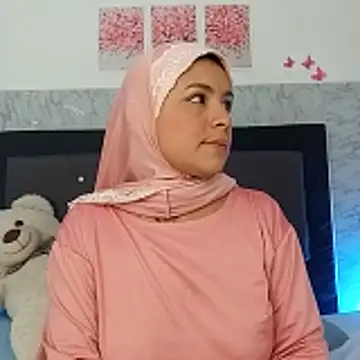 Snapshot of alia_asad chatting on May 2026 01:40:01 PM alia asad online show from May 2026 01:40:01 PM