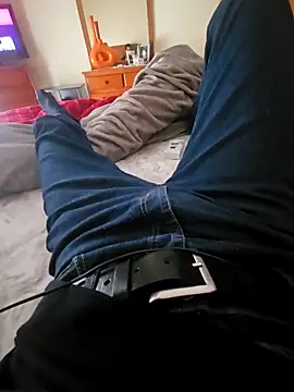 Vale1710 online show from April 2026 03:18:02 PM