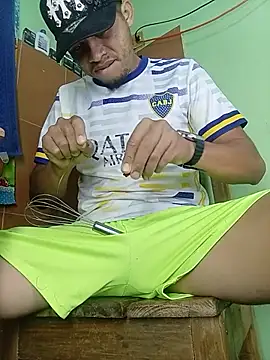 romeohotpig online show from June 2026 05:17:02 AM