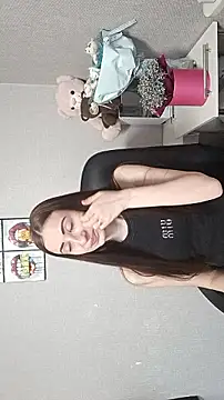 Snapshot of Linda_Mur_ chatting on April 2026 05:49:01 AM Linda Mur online show from April 2026 05:49:01 AM