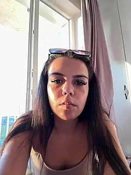 MissLuna28 online show from May 2026 05:21:02 PM