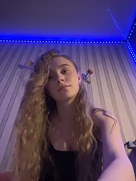 melissashineeee online show from May 2026 06:04:01 PM