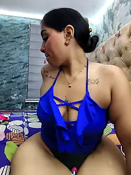 Snapshot of val_eria chatting on March 2026 01:18:01 AM val eria online show from March 2026 01:18:01 AM