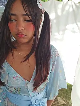 Pretty karol online show from June 2026 12:22:01 PM