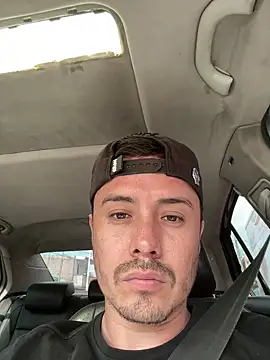 Snapshot of axel_y_greis chatting on March 2026 05:01:02 PM axel y greis online show from March 2026 05:01:02 PM