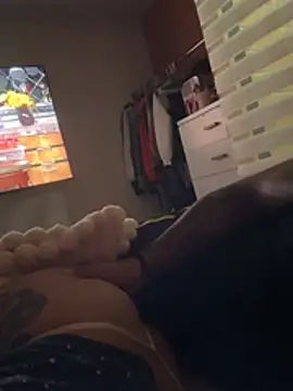 Snapshot of axel_y_greis chatting on April 2026 05:41:01 AM axel y greis online show from April 2026 05:41:01 AM