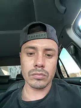 Snapshot of axel_y_greis chatting on April 2026 11:16:01 PM axel y greis online show from April 2026 11:16:01 PM