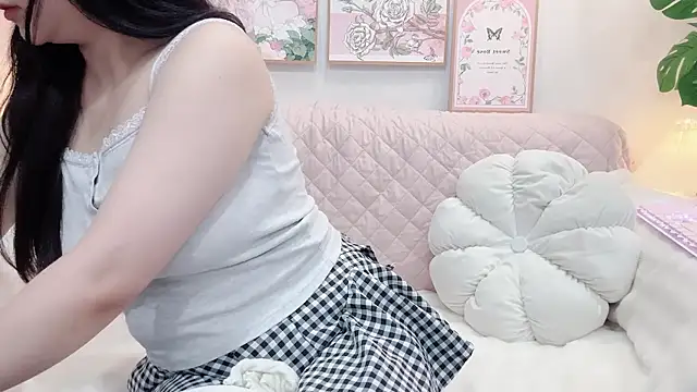 kittrnjpgirl online show from June 2026 01:43:01 AM