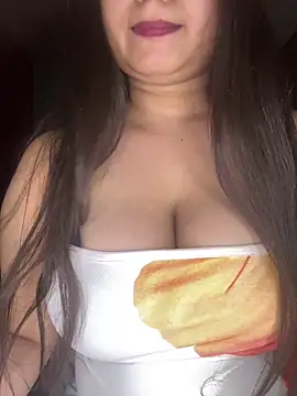 Snapshot of Sexy_aashi_Zx chatting on April 2026 10:25:02 PM Sexy aashi Zx online show from April 2026 10:25:02 PM