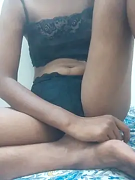 Cute Tiyaa online show from July 2026 07:33:01 AM