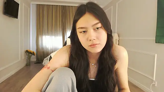 SecretTiny online show from July 2026 03:34:01 AM