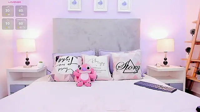 MAYTEMINAJ online show from July 2026 07:39:01 PM