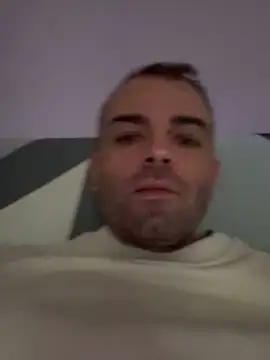 Snapshot of Dachialo chatting on April 2026 12:50:01 PM Dachialo online show from April 2026 12:50:01 PM