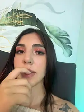 crystal arlette  online show from July 2026 06:20:01 PM