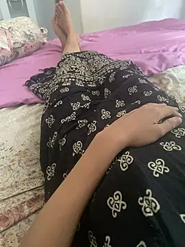 chut3447 online show from April 2026 07:17:02 AM