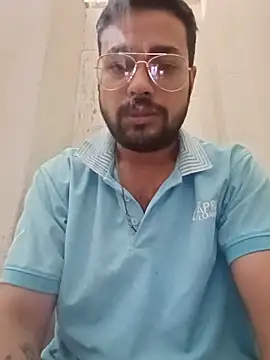 herochoclateboy online show from May 2026 11:13:01 PM