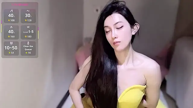 LILI7-LI online show from May 2026 12:05:01 AM