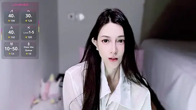 LILI7-LI online show from May 2026 04:37:02 PM