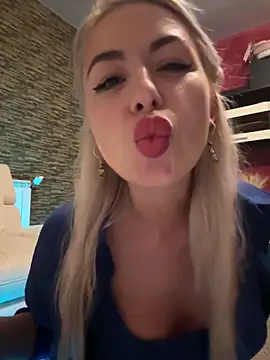Any Anytta online show from May 2026 06:02:02 PM