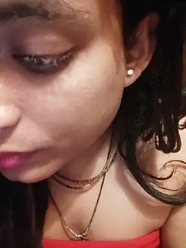 Snapshot of SweetTsAngel chatting on May 2026 08:27:02 PM SweetTsAngel online show from May 2026 08:27:02 PM
