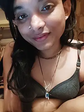 SweetTsAngel online show from July 2026 02:11:01 PM