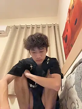 sexyboy-3525 online show from May 2026 02:33:01 PM