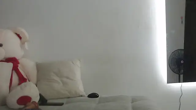 MissDolluxe online show from July 2026 02:31:02 AM