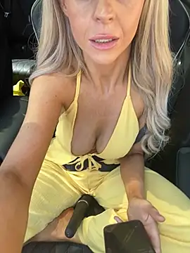 EllieAfterDark89 online show from July 2026 01:20:01 PM